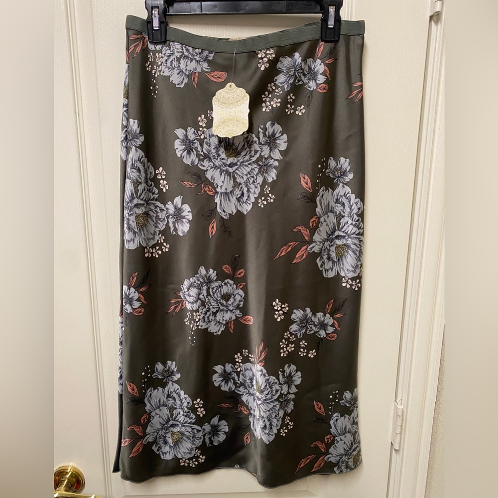NWT Altar’d State skirt. Soft, silky, floral midi skirt